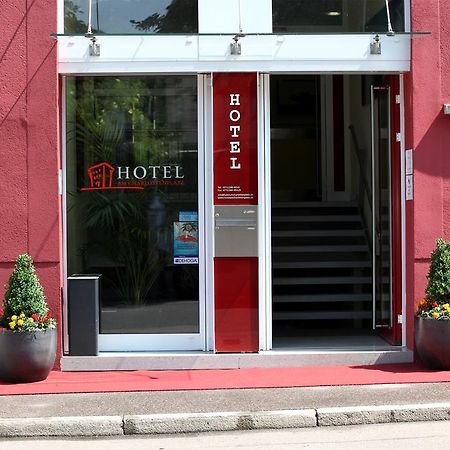 Hotel Am Charlottenplatz Esslingen am Neckar Екстериор снимка